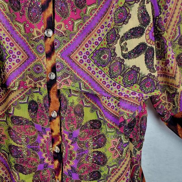 Whimsical Sz 2X Top Button Sheer 3/4 Sleeve V Neck Colorful Animal Floral Casual - Picture 3 of 10